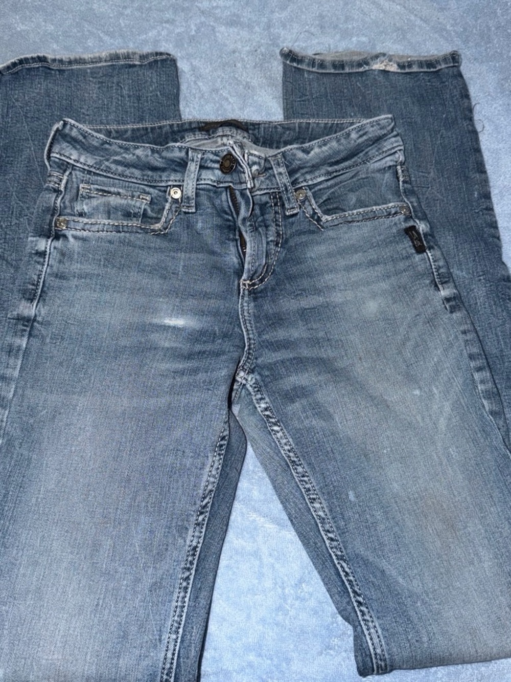 Silver Jeans Women's Medium Wash Skinny Jeans